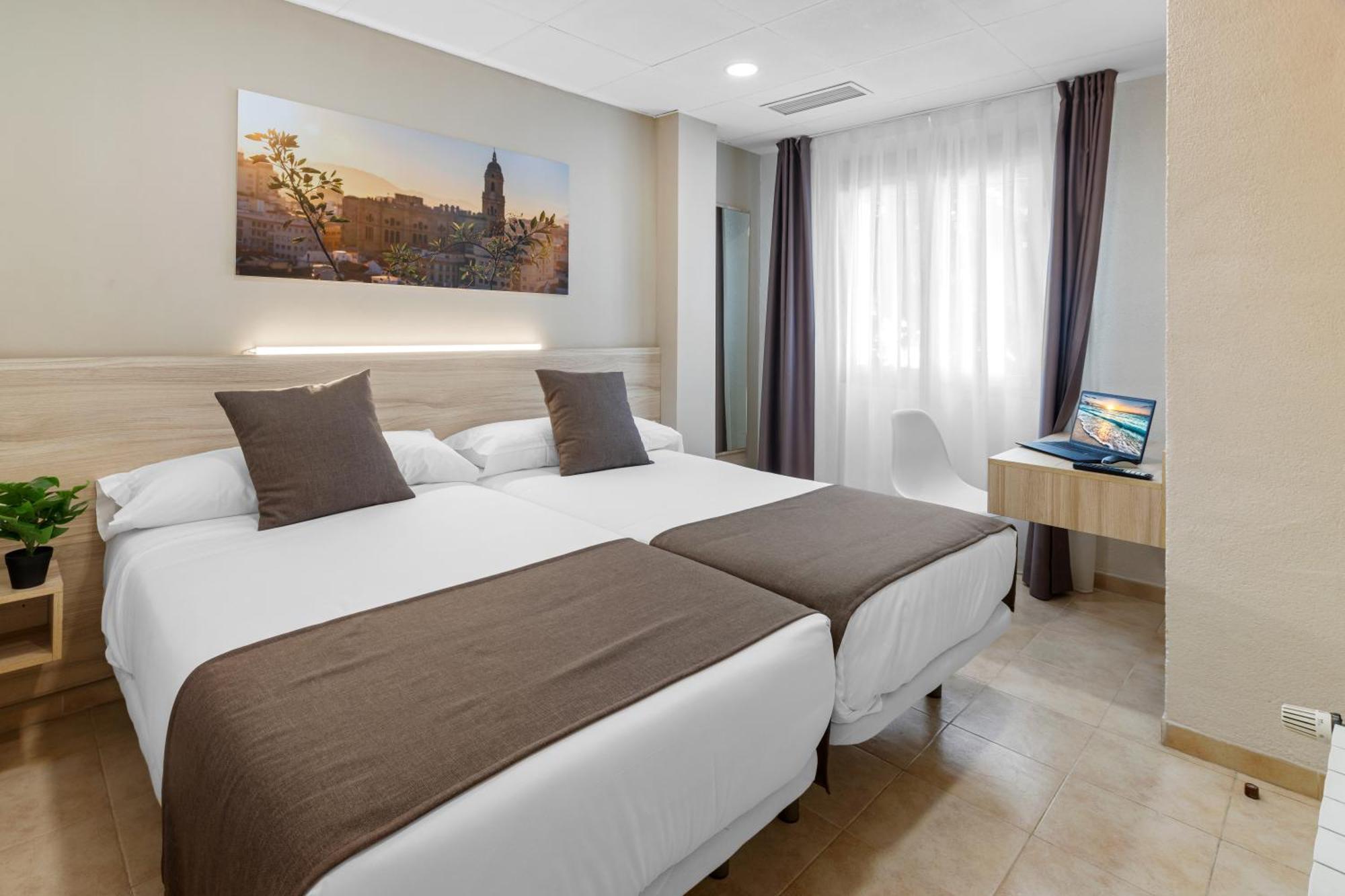 Vas Malaga Ciudad Hotel Eksteriør billede