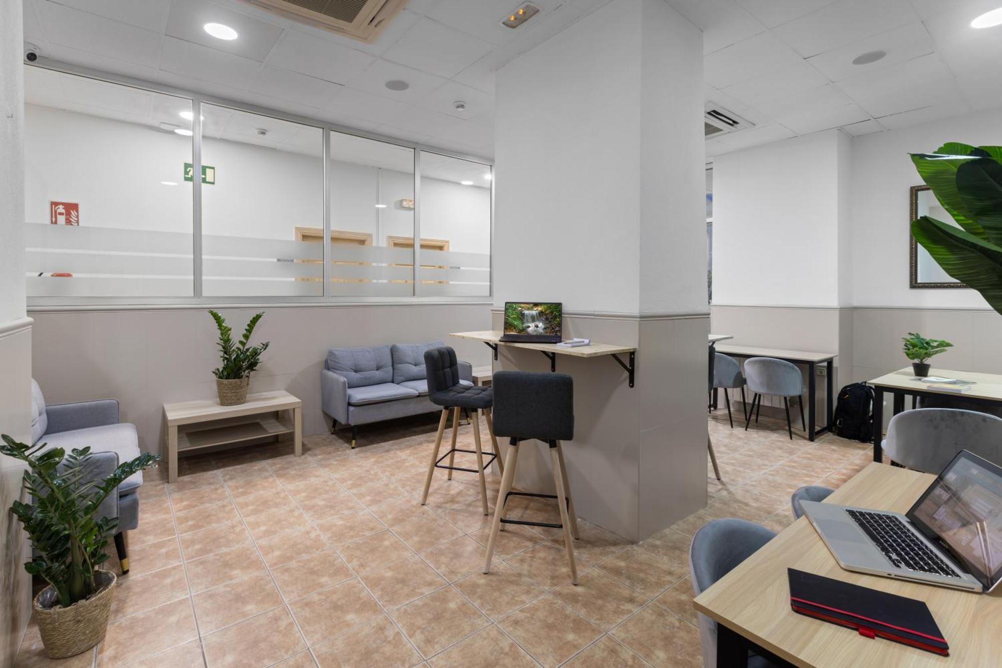 Vas Malaga Ciudad Hotel Eksteriør billede