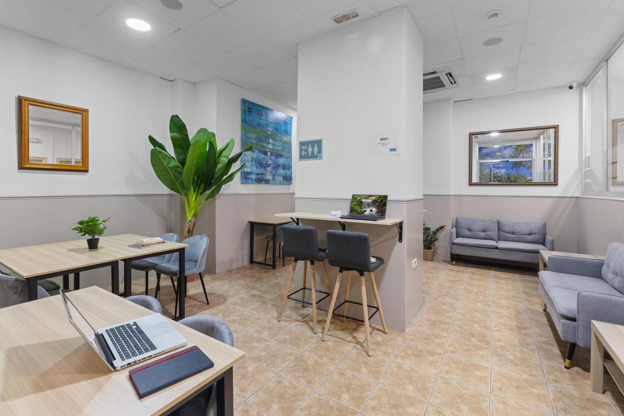 Vas Malaga Ciudad Hotel Eksteriør billede