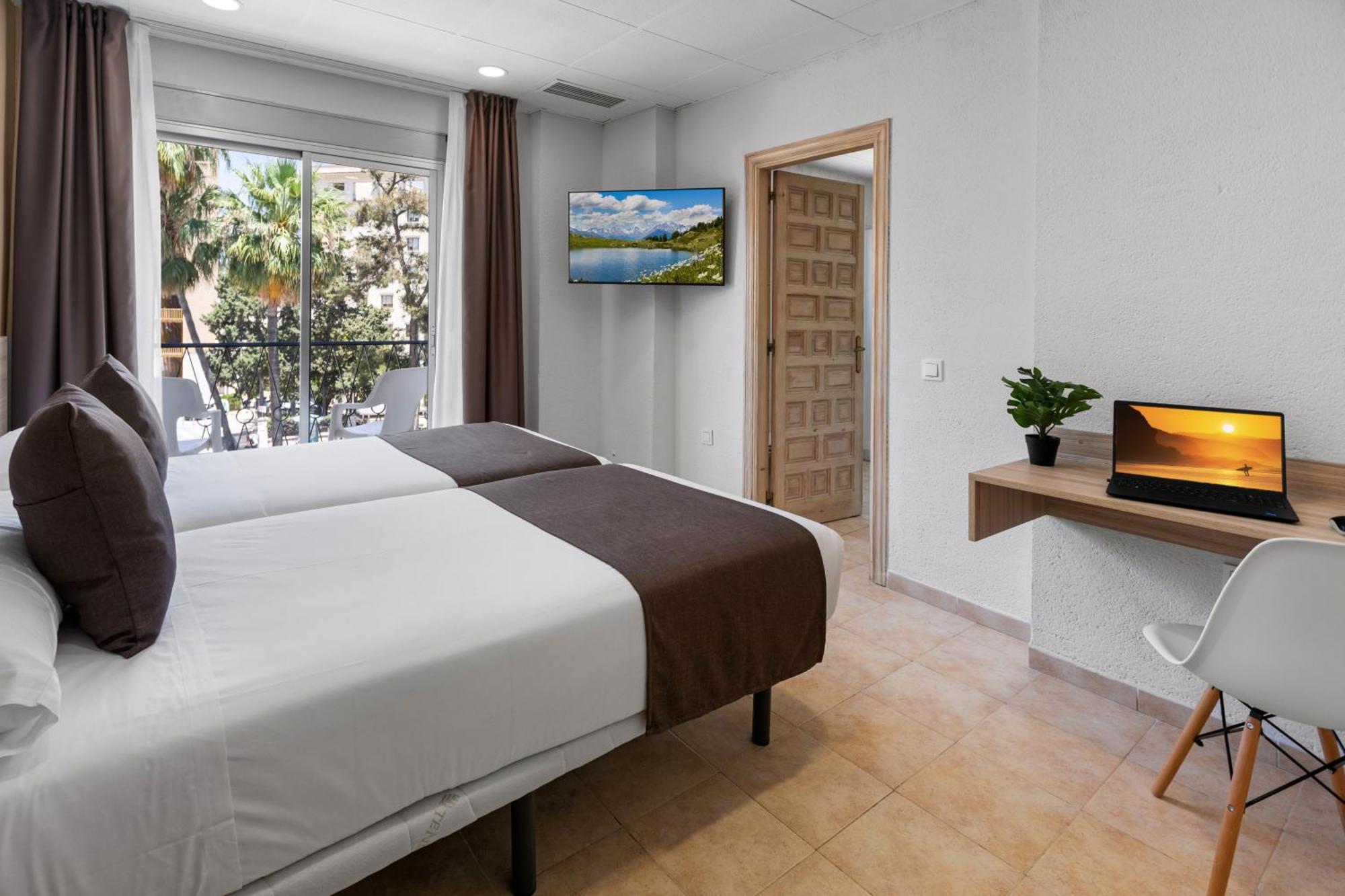 Vas Malaga Ciudad Hotel Eksteriør billede